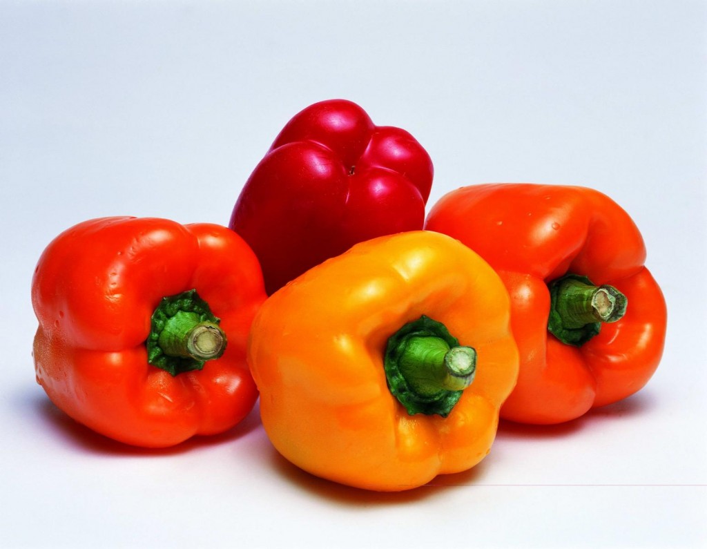 Gemüse in verschiedenen Farben Foto