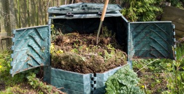Una dintre opțiunile pentru un compost pentru grădină