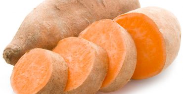 Sweet potato fruit cut into pieces