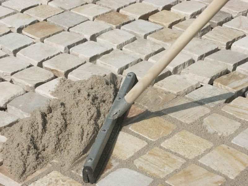 Chituirea cu un amestec de ciment-nisip